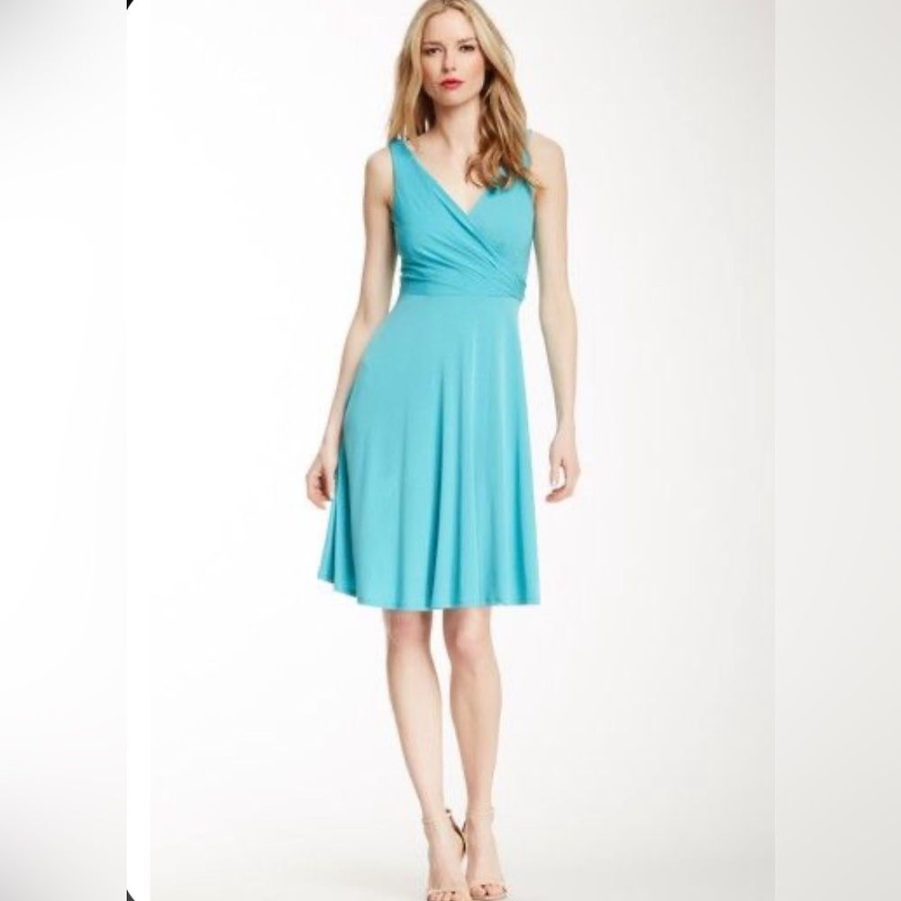 Isaac Mizrahi aqua faux wrap flowy dress size 8P